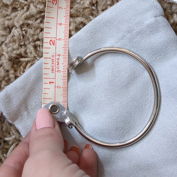 Heart Cuff - Picture 5 of 5